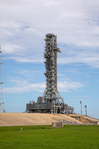 Mobile Launcher 1 (ML-1) Rolls to Launch Pad 39B for Artemis ll