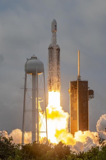 Psyche Liftoff