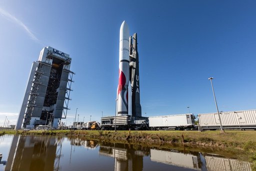 CLPS PM-1 Astrobotic/ULA Rollout for Launch