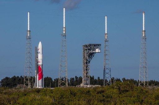 CLPS PM-1 Astrobotic/ULA Rollout for Launch