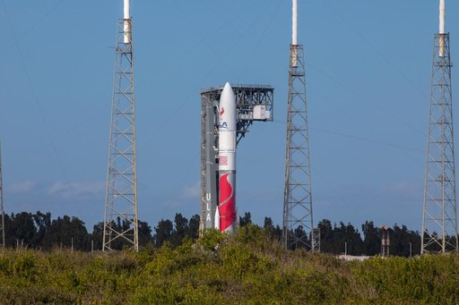 CLPS PM-1 Astrobotic/ULA Rollout for Launch