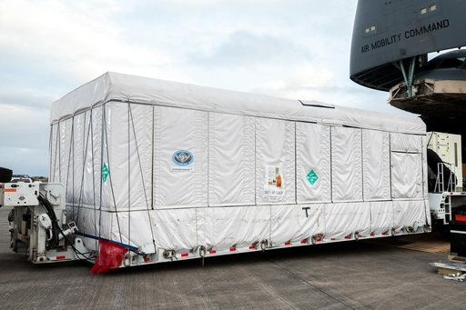 GOES-U Spacecraft Arrival and Offload