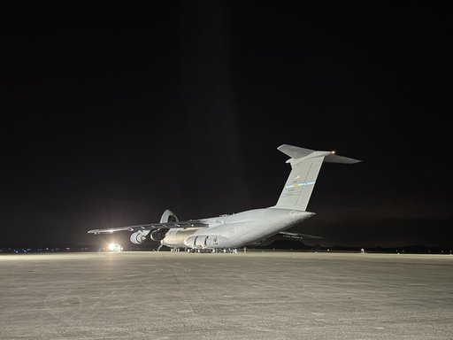 GOES-U Spacecraft Arrival and Offload