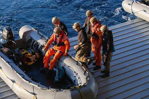 URT-11 CMTA Deploy & Recover Night Ops