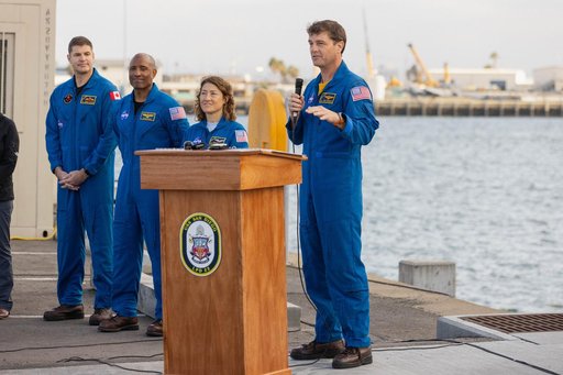 URT-11 NASA & Navy Joint Press Conference