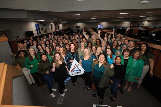 Women of Artemis Launch Team