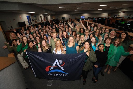 Women of Artemis Launch Team