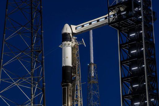 SpaceX CRS-30 at Sunset