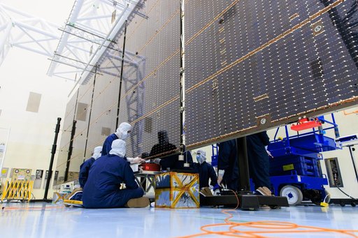NASA’s Europa Clipper Solar Array Antenna Install