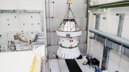 Artemis II Orion Lifted into Vacuum Chamber