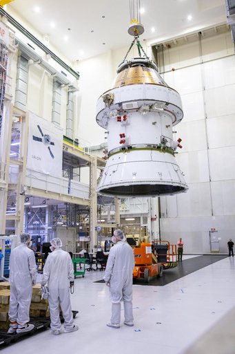 Orion Vac Chamber Lift and Load Operations