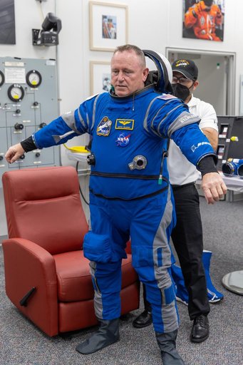 NASA’s Boeing Crew Flight Test Astronaut Suit Up (Scrubbed)