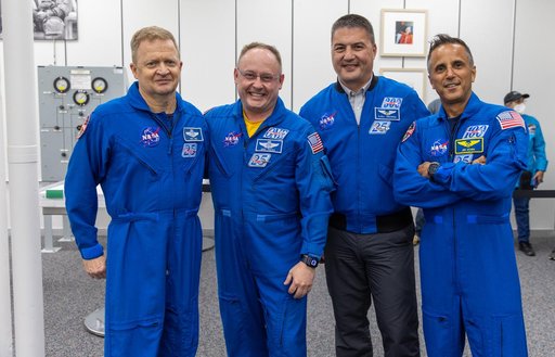 NASA’s Boeing Crew Flight Test Astronaut Suit Up (Scrubbed)