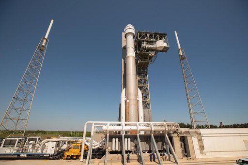 Boeing CFT Atlas V/Starliner Roll to Pad