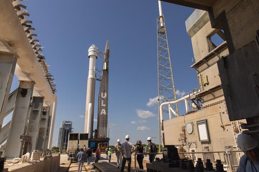 Boeing CFT Atlas V/Starliner Roll to Pad