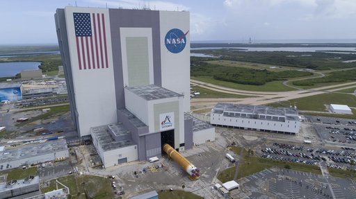Artemis II Core Stage Offload and Transport to VAB
