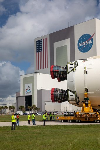 Artemis II Core Stage Offload and Transport to VAB