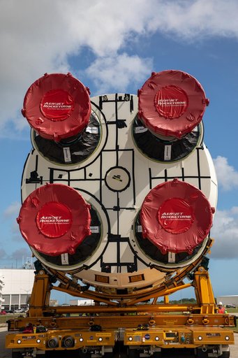 Artemis II Core Stage Offload and Transport to VAB