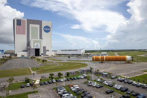 Artemis II Core Stage Offload and Transport to VAB