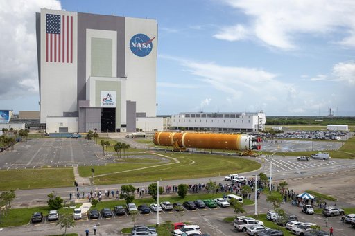 Artemis II Core Stage Offload and Transport to VAB