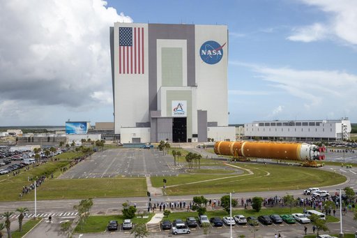 Artemis II Core Stage Offload and Transport to VAB