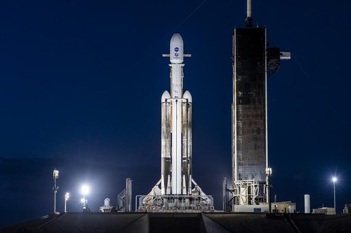 SpaceX Europa Clipper Vertical