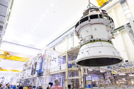 Artemis II Orion Lift to Vac Chamber