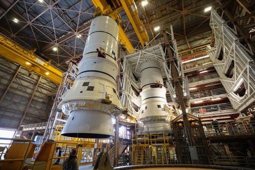 Artemis II Stacking, RPSF High Bay