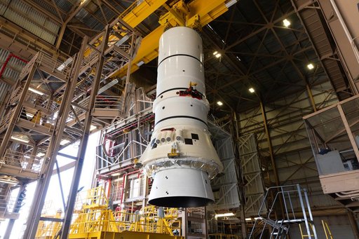 Artemis II Stacking, RPSF High Bay
