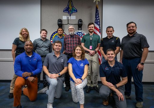 Artemis II Crew Visits KSC