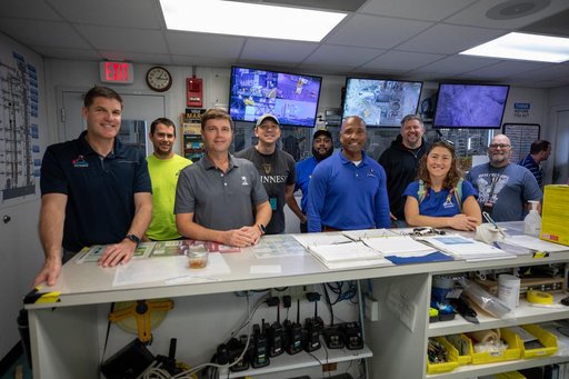 Artemis II Crew Visits KSC