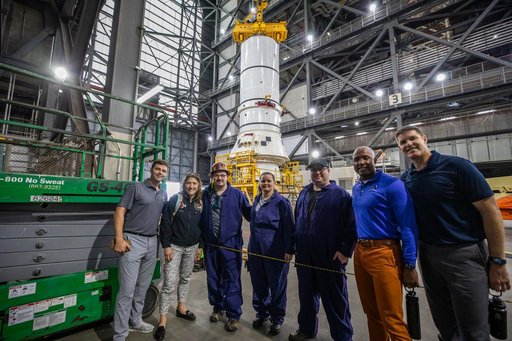 Artemis II Crew Visits KSC
