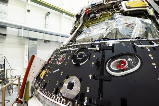 Artemis II Orion Spacecraft in FAST Cell for Final Checkouts