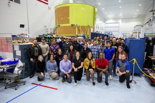 Artemis II Crew Visits KSC