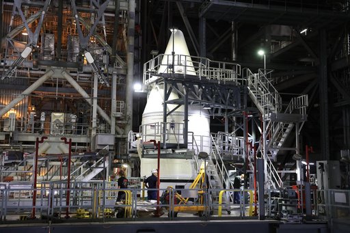 Artemis II Stacking Final Nose Cone