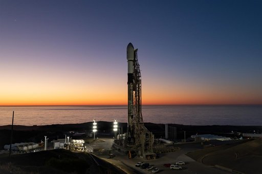 SPHEREx/PUNCH at SLC-4E - Sunset