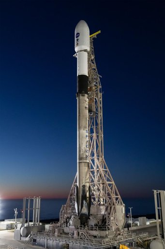 SPHEREx/PUNCH at SLC-4E - Sunset