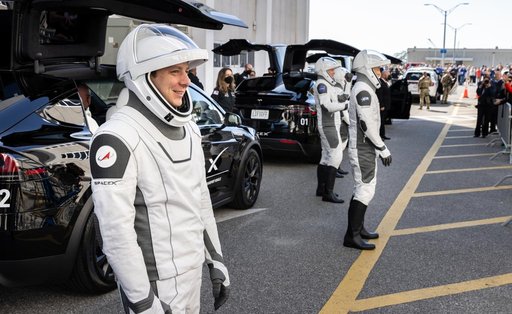 SpaceX CCP Crew-10 Astronaut Walkout Outside O&C