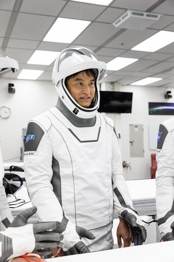 SpaceX Crew-10 Astronaut Suit Up