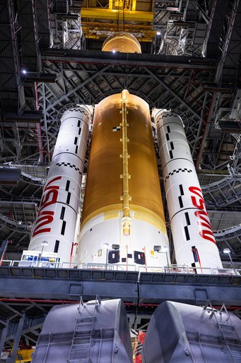 Core Stage Lift to Vertical for Move to High Bay 3