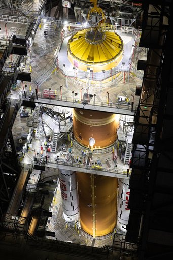 Core Stage Lift to Vertical for Move to High Bay 3