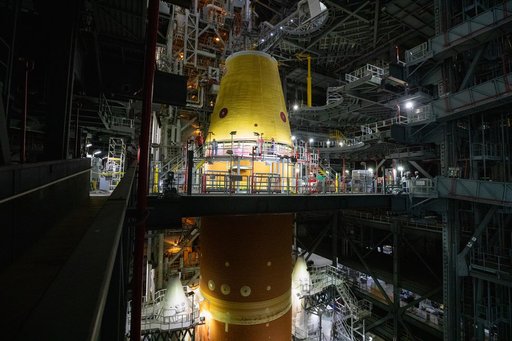 Artemis II LVSA Stacking
