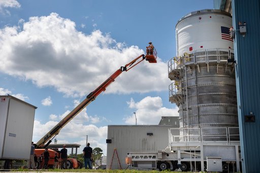 Artemis II ICPS integration Move from MPPF to VAB
