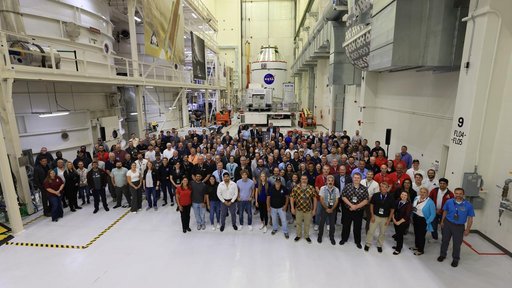 Artemis II Presentation and Group Photos