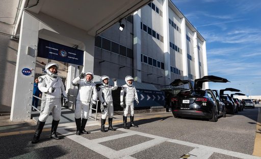 SpaceX Crew-11 Walkout of the O&C