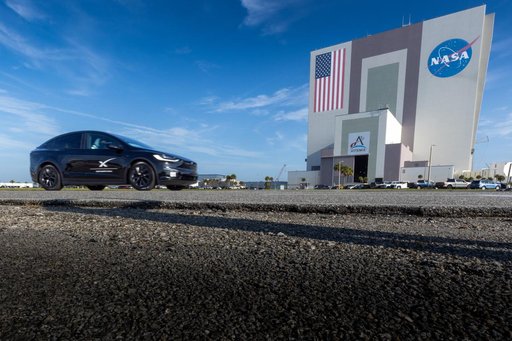 NASA's SpaceX Crew-11 -Crew Drive By VAB