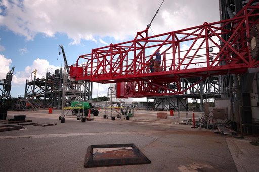 Artemis II: Contingency Access Platforms