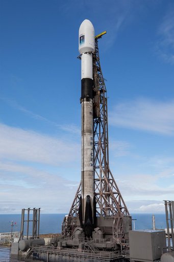 Sentinel-6B Vertical at SLC-4E