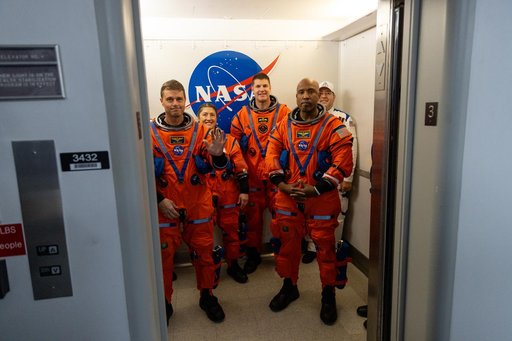 Artemis II CDDT - Suit Up and Walkout
