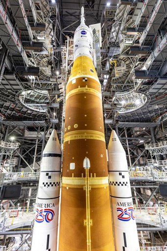 Artemis II  Rollout